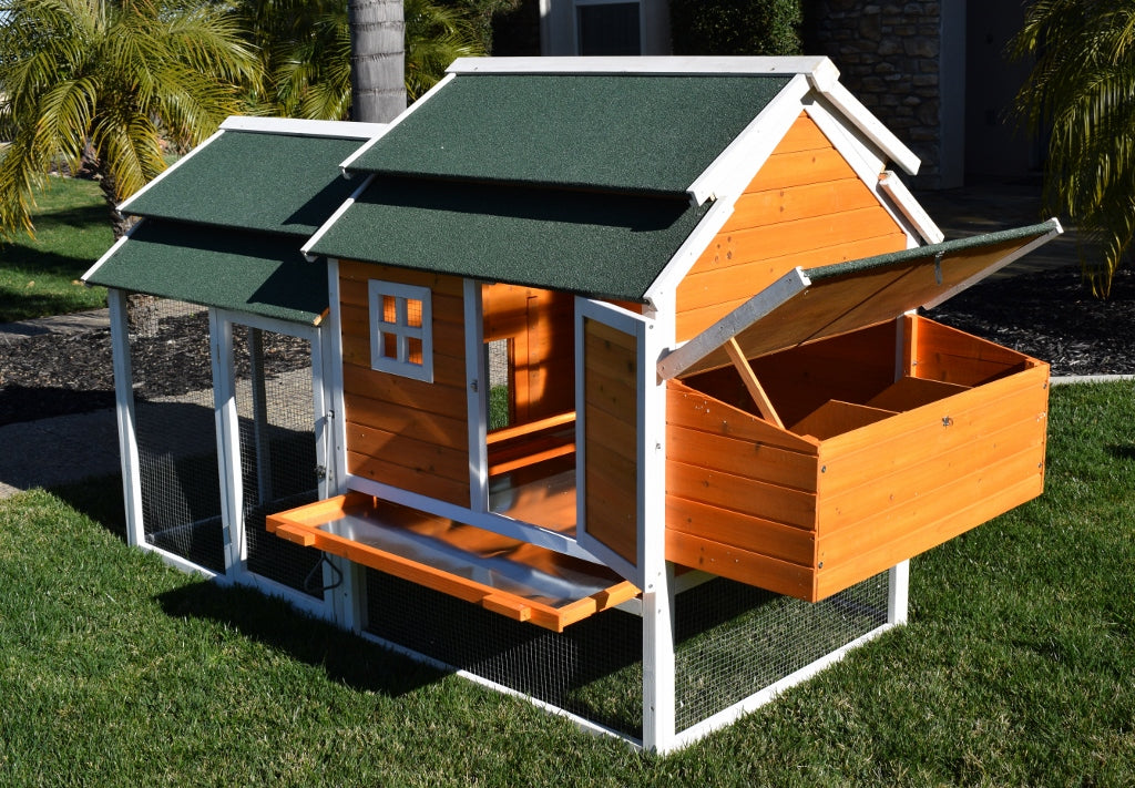 Rugged Ranch™ Cheyenne Chicken Coop (up to 4 chickens)