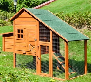 Emmett Star™ Suburban Chicken Coop & Run (up to 4 chickens)